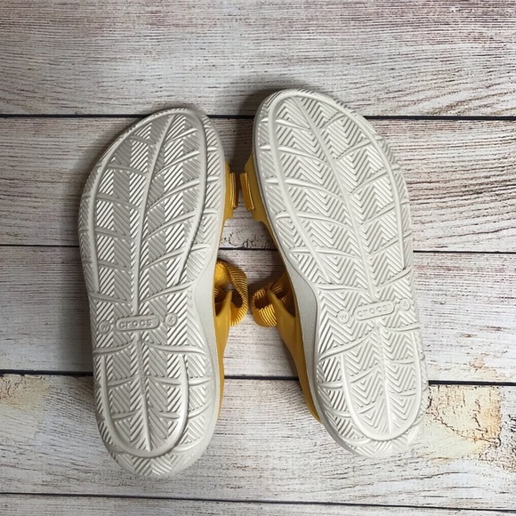 Crocs Canary Yellow Swiftwater Expedition Sandal Size 4 - Picture 5 of 8